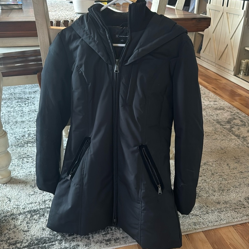 Warm Winter Waterproof Black Jacket in Woman’s Small